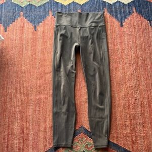 Vuori Studio Pocket Legging